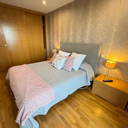 Sanxenxo, 1 Hab Con Vistas Al Mar, Piscina, Garaje Y A 150 Mts De La Playa Silgar